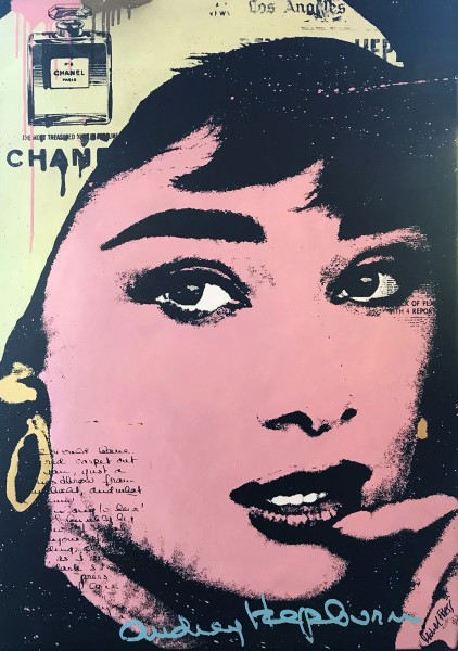 AUDREY CHANEL - LEINWAND - Michel Friess