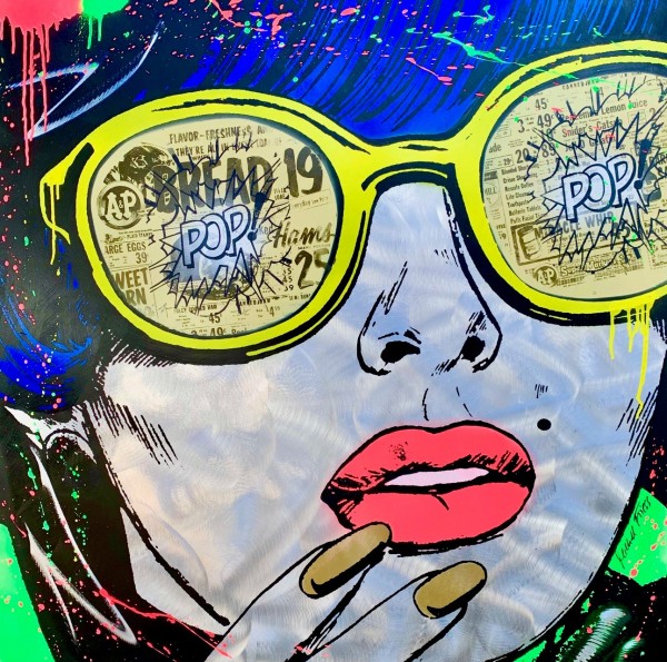 POP ART WOMAN WITH GLASSES - MICHEL FRIESS - ALU